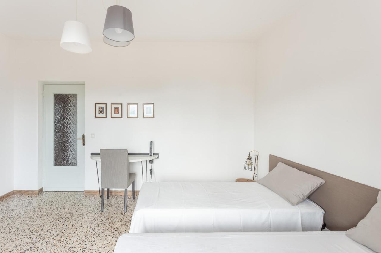 Casa Lilla - Lakeview Large Apartments With Garden Above סטרסה מראה חיצוני תמונה